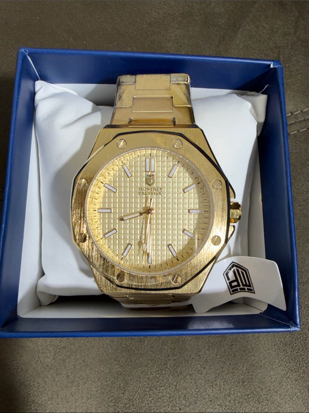 Invicta Montres Prestige by Invicta Gold Octagonal Men’s Watch MPW-0247